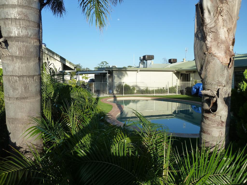 Chinchilla Tourist Park Hotel Exterior foto